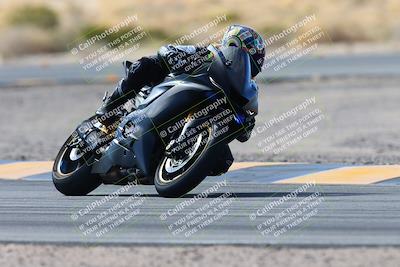 media/Feb-04-2024-SoCal Trackdays (Sun) [[91d6515b1d]]/3-Turn 5 (1045am)/